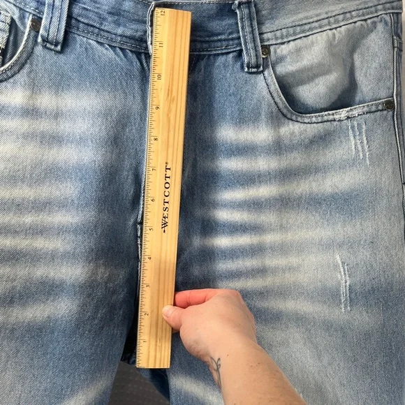 Diesel Men's Faded Blue Straight Jeans - Picture 7 of 12